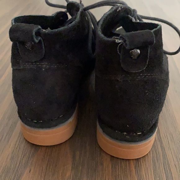 Hush‎ Puppies Black Suede Booties - Picture 3 of 5